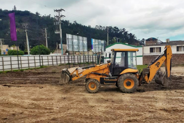 Nuevo Proyecto de Apartamentos Sogamoso Excavadora